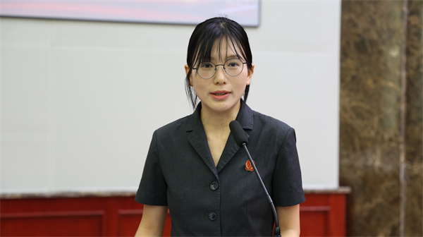 5冯丽娥.JPG
