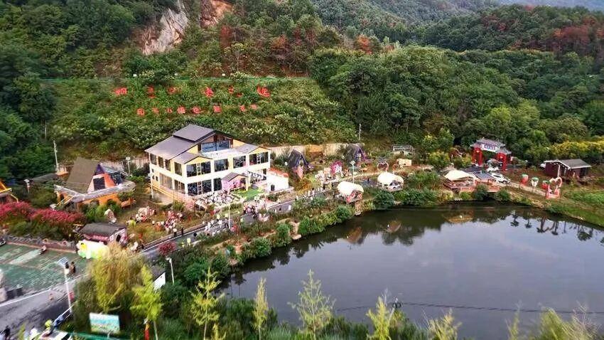 独臂踏征途忠魂耀澴川(报纸稿).docx